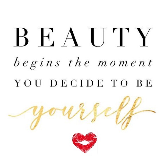 Meet your Posher, Belle✨ - Picture 1 of 1